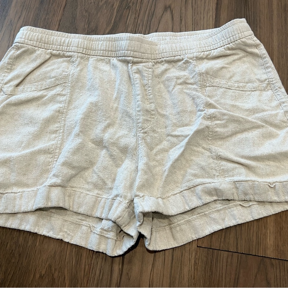 Old Navy Women's Linen Shorts-Elastic Waist-Oatmeal-EUC-Large